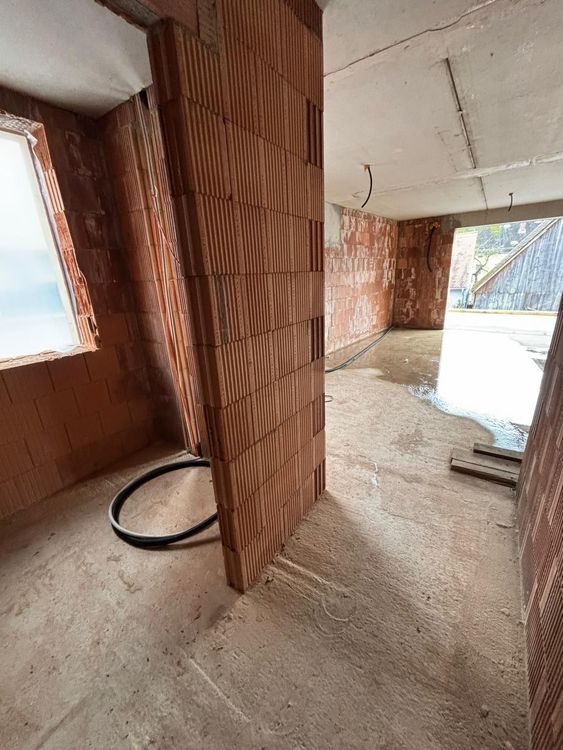 Elektroinstallation eines modernen Dreifamilienhauses
