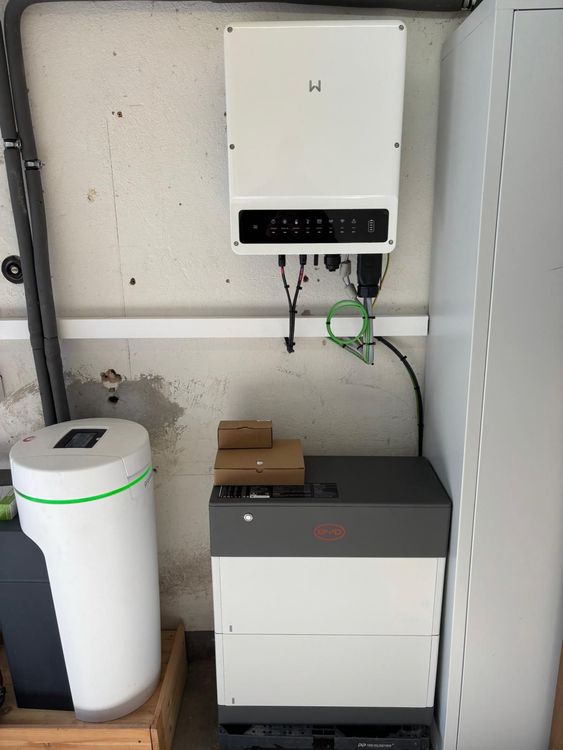 Photovoltaikanlage mit 4,3 kWp, Batteriespeicher und Notstromversorgung