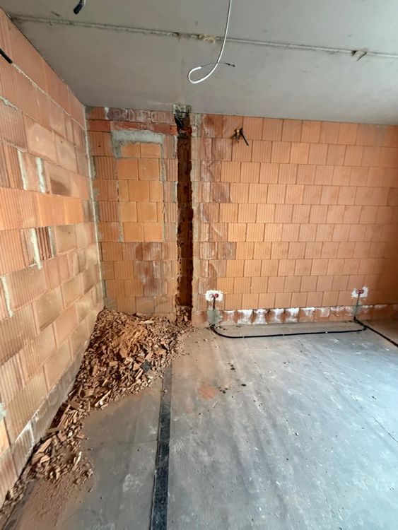 Elektroinstallation eines modernen Dreifamilienhauses