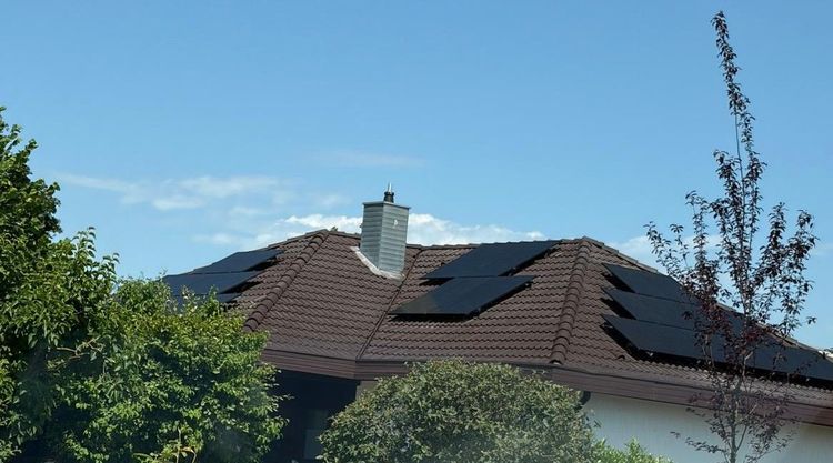 Photovoltaikanlage mit 10 kWp und Batteriespeicher
